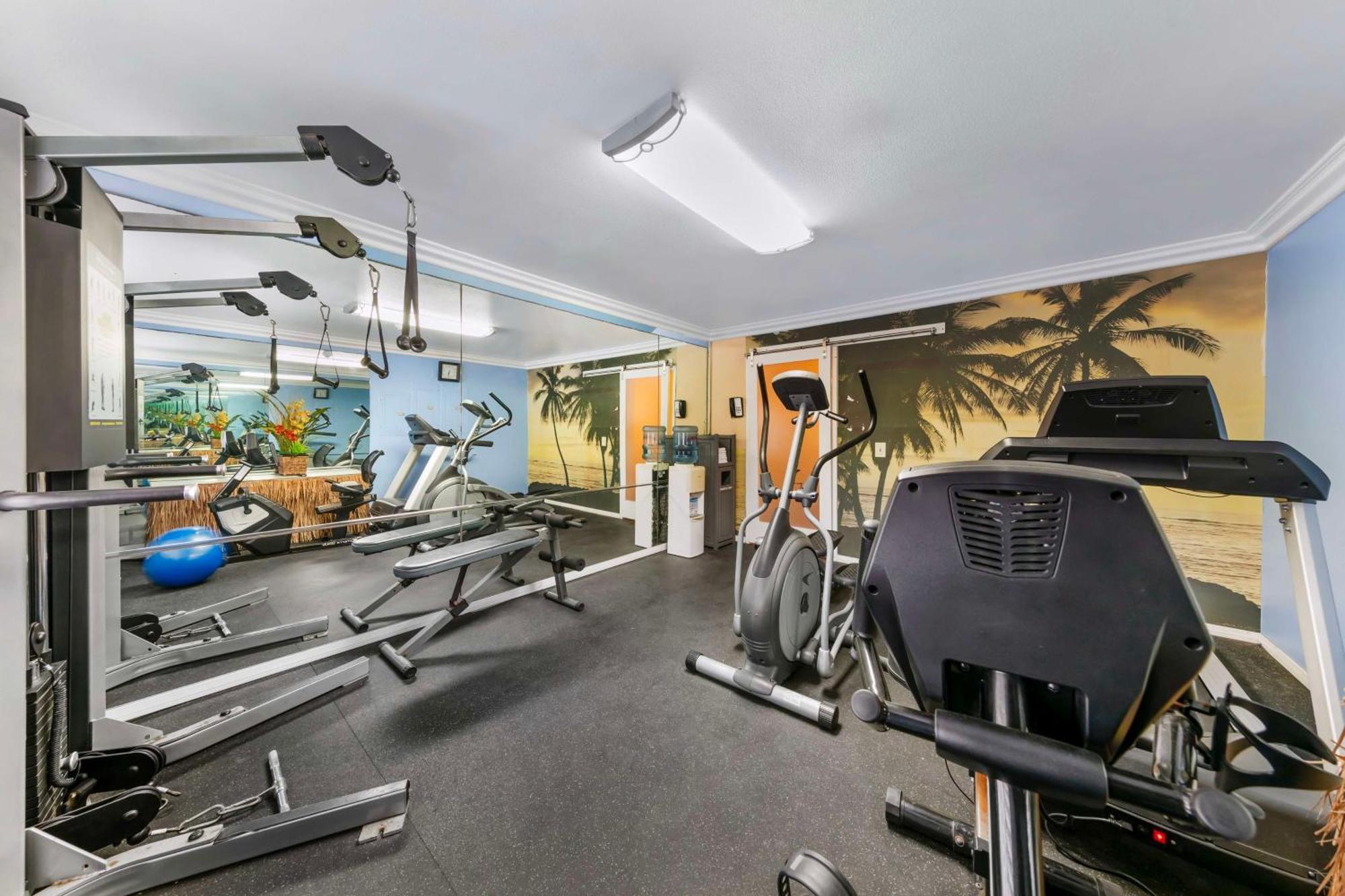 Best Western Harbour Inn & Suites Huntington - Sunset Beach Exteriör bild